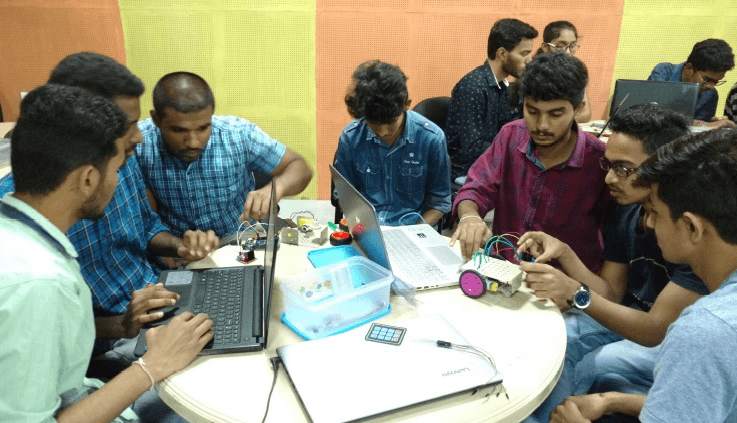 IoT and Drone Workshop, Center for Artificial Intelligence and Deep Learning, CAIDL, SR University NATIONAL ENTREPRENEURSHIP AWARD 2019