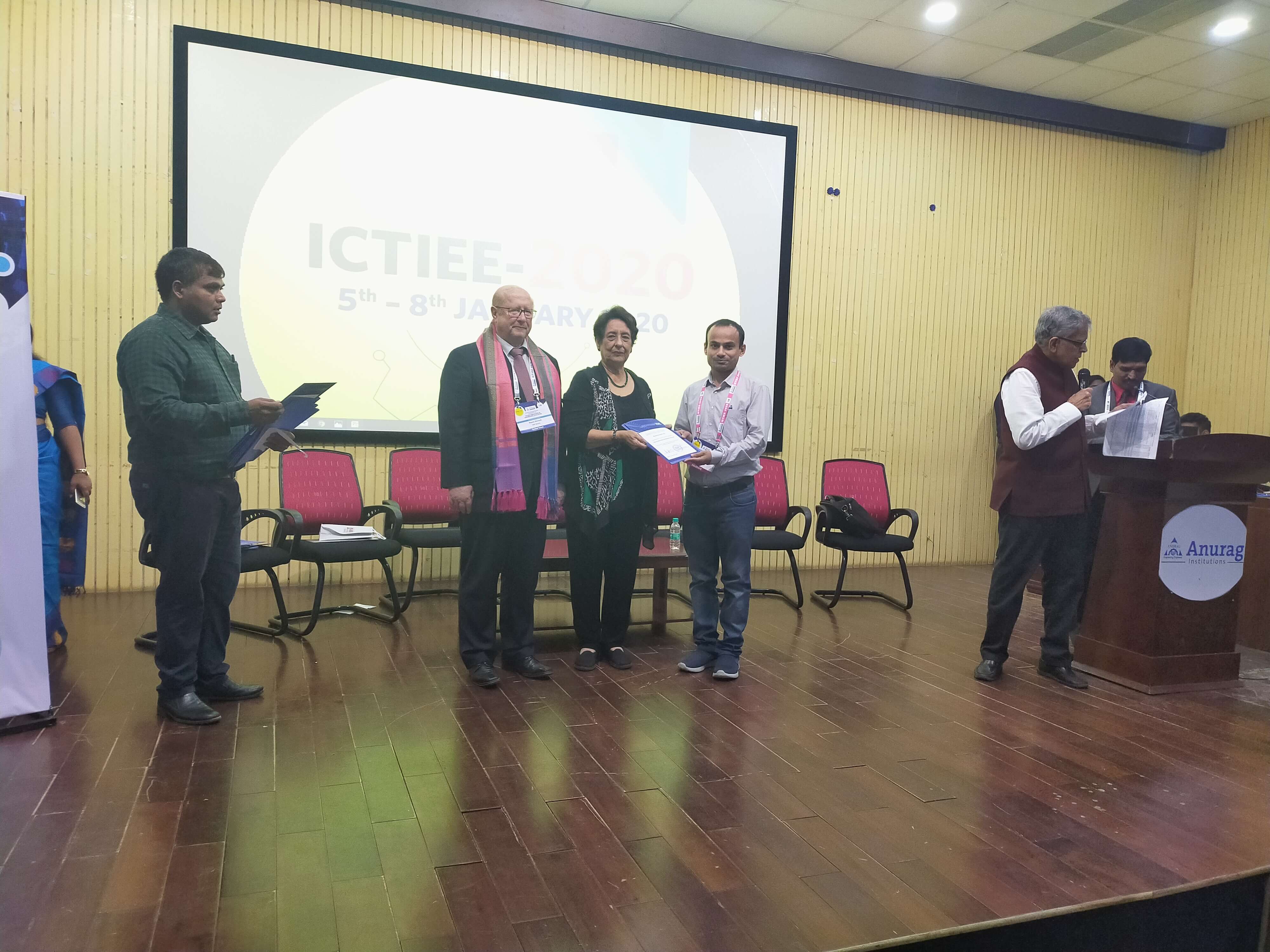 Center for Experiential Learning, SR University, Smart India Hackathon