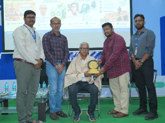 SR University