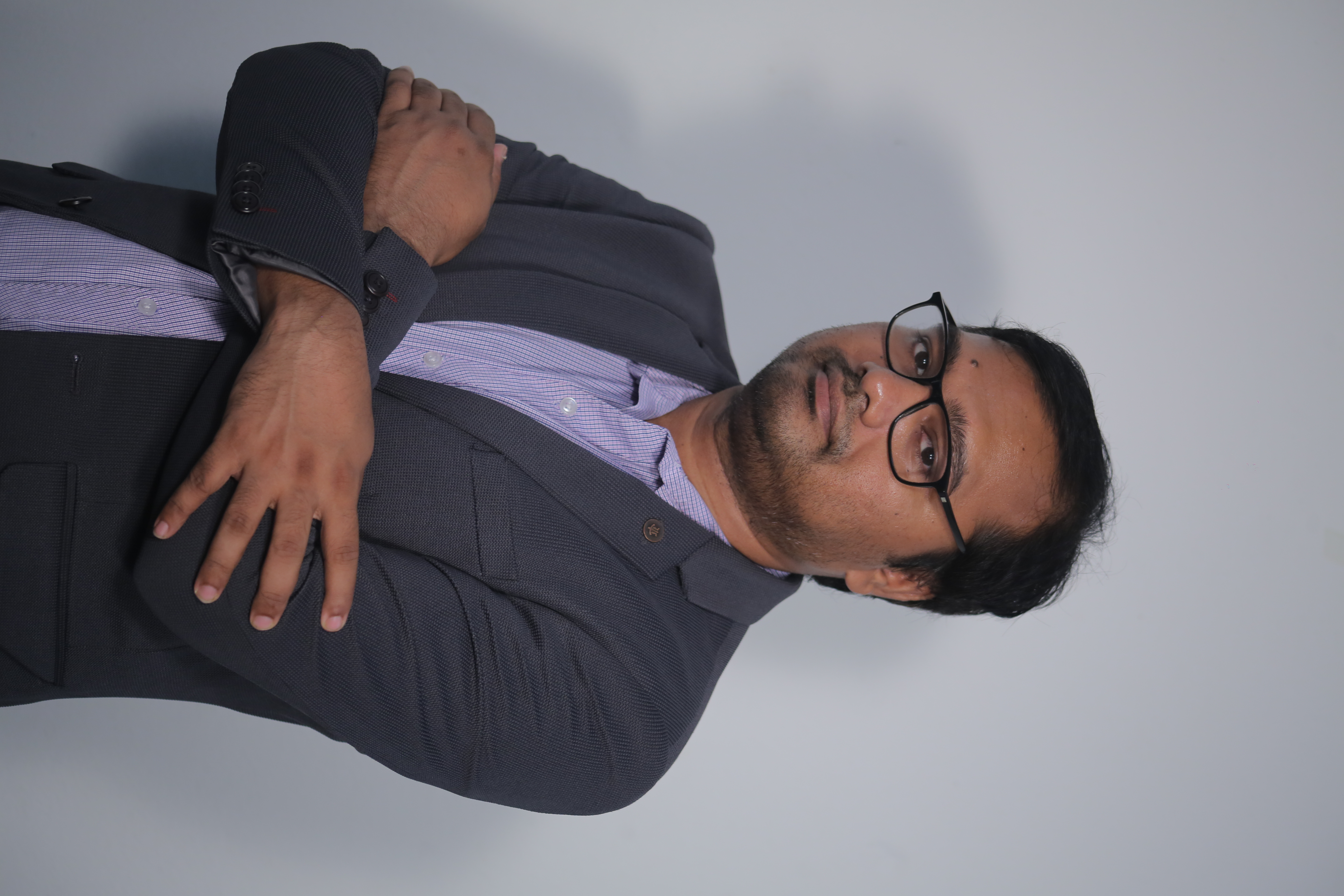 Dr. Golak Kunti